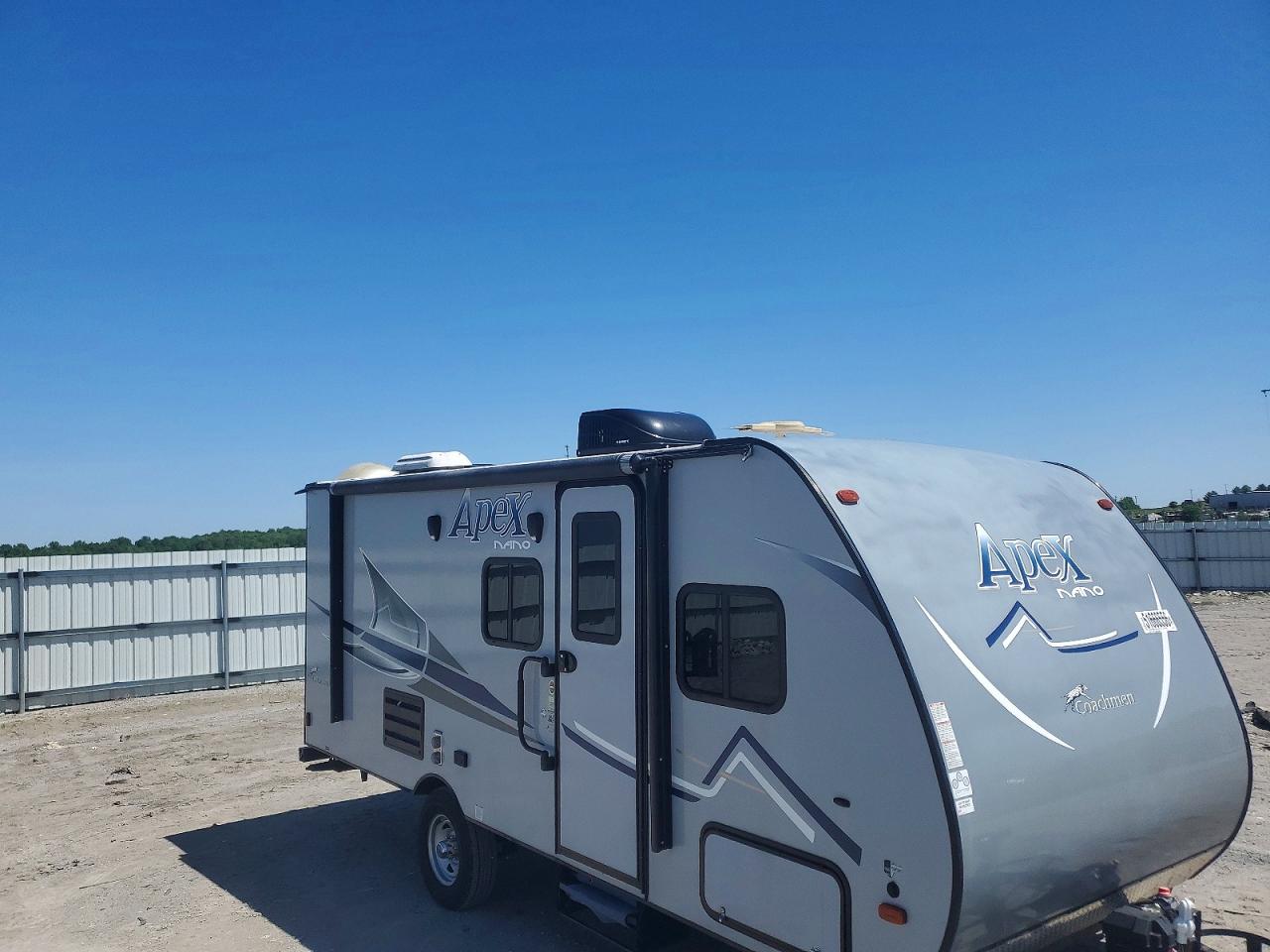 2018 FOREST Coachmen a VIN 5ZT2CXHC5JL003174 photo 9