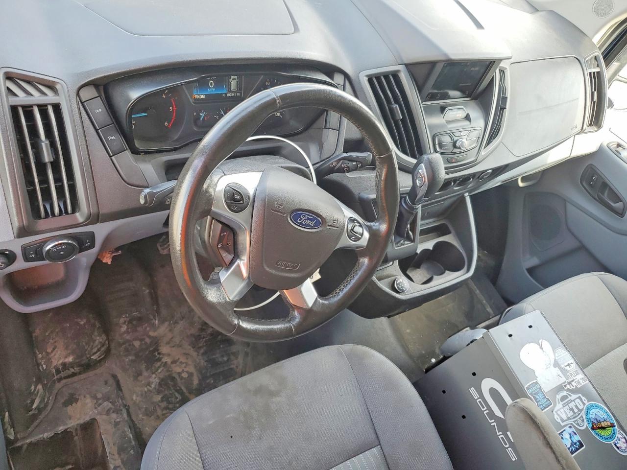 2019 Ford Transit VIN 1FTYR1CV6KKA52343 photo 8