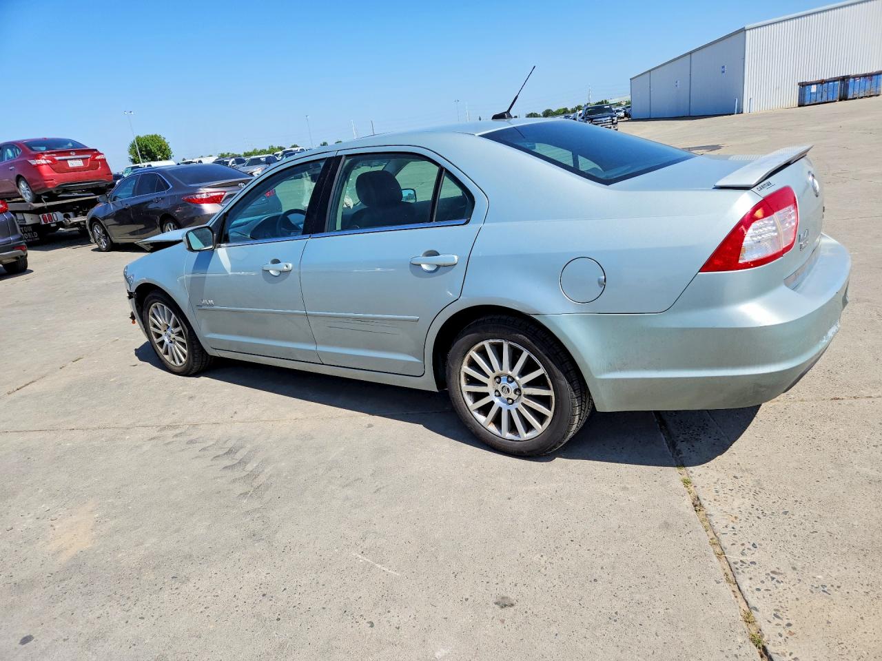 2007 Mercury Milan VIN 3MEHM08117R629005 photo 2