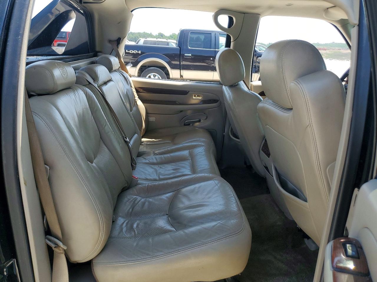 2003 Cadillac Escalade VIN 3GYEK63N23G165147 photo 10