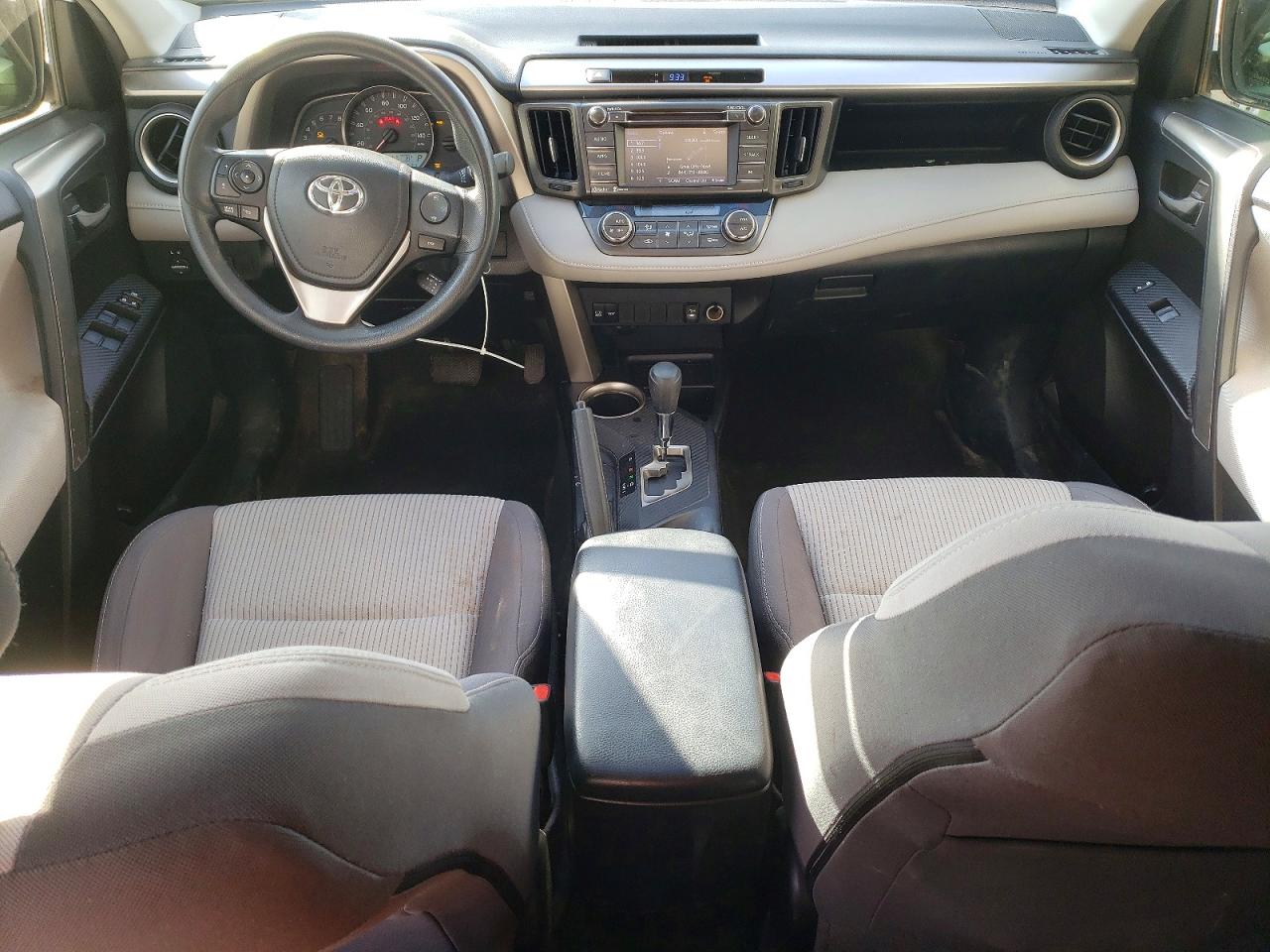 2015 Toyota Rav4 VIN JTMRFREV2FD157500 photo 8