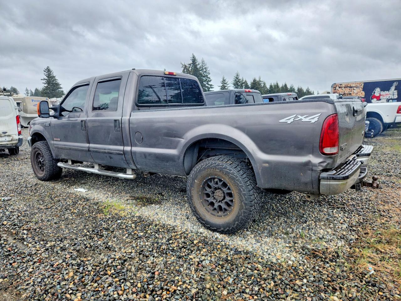 2003 Ford F350 VIN 1FTSW31P33EC95039 photo 2