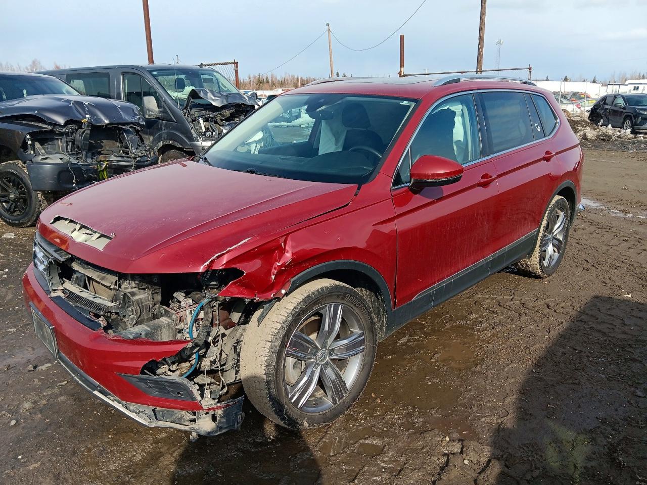 2021 Volkswagen Tiguan VIN 3VV2B7AX0MM123003 photo 1