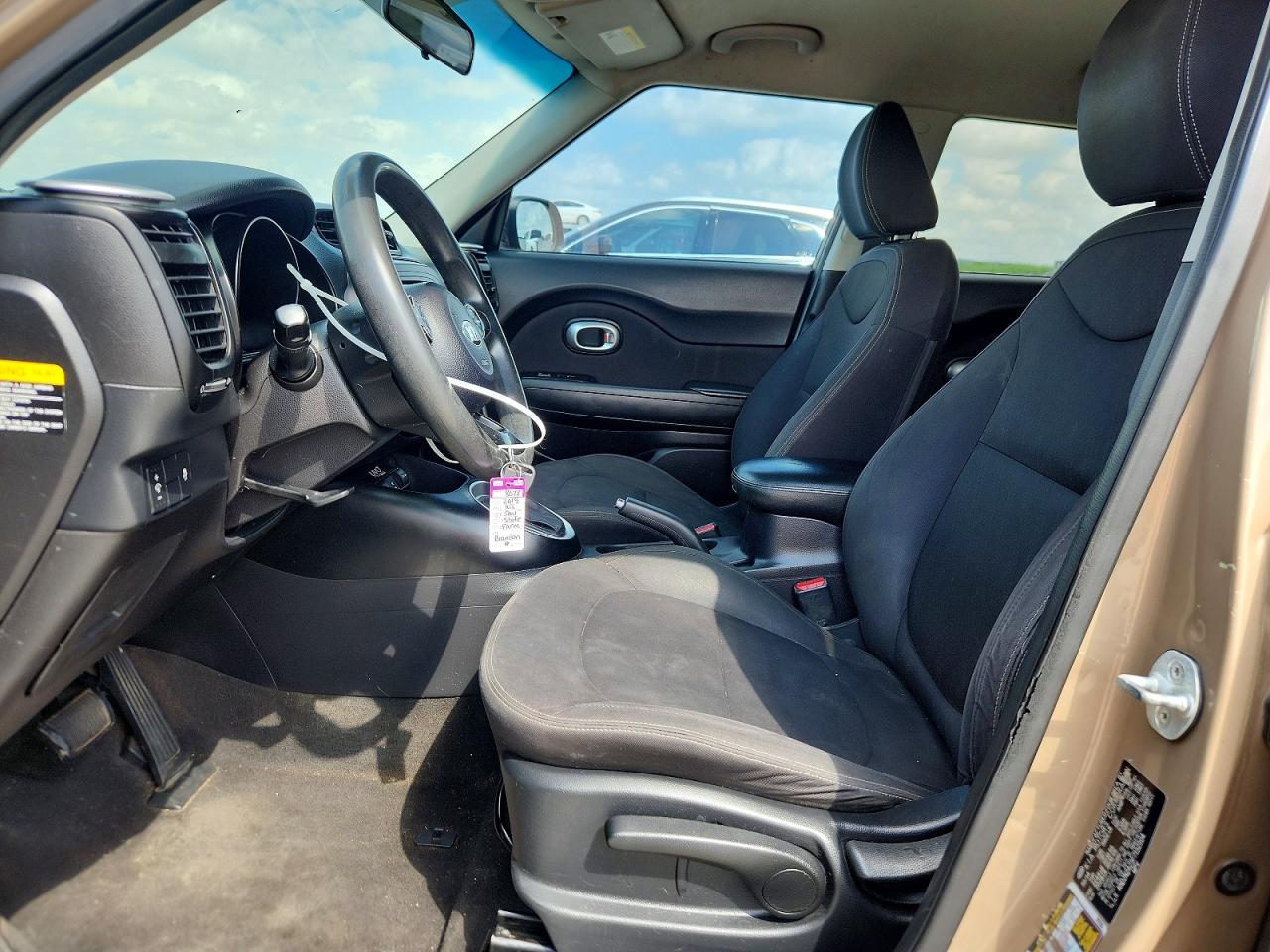 2015 Kia Soul VIN KNDJN2A25F7152504 photo 7