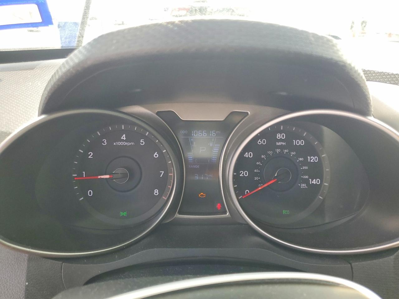 2015 Hyundai Veloster VIN KMHTC6AD7FU225778 photo 9