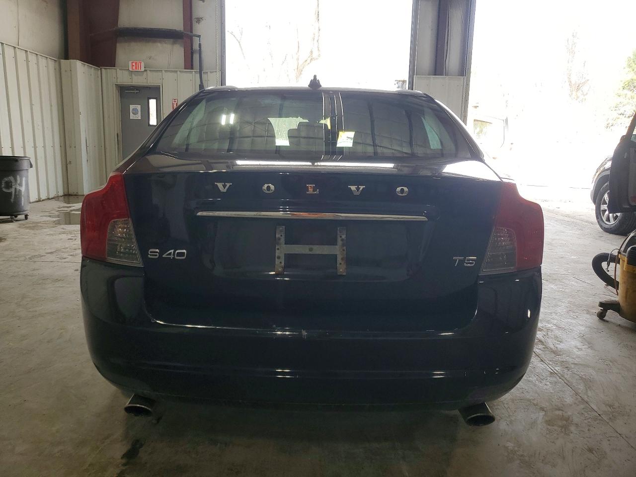2011 VOLVO S40 VIN YV1672MS1B2546742 photo 6
