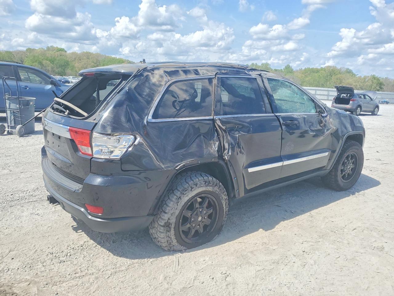 2012 Jeep Cherokee VIN 1C4RJFAG7CC290274 photo 3