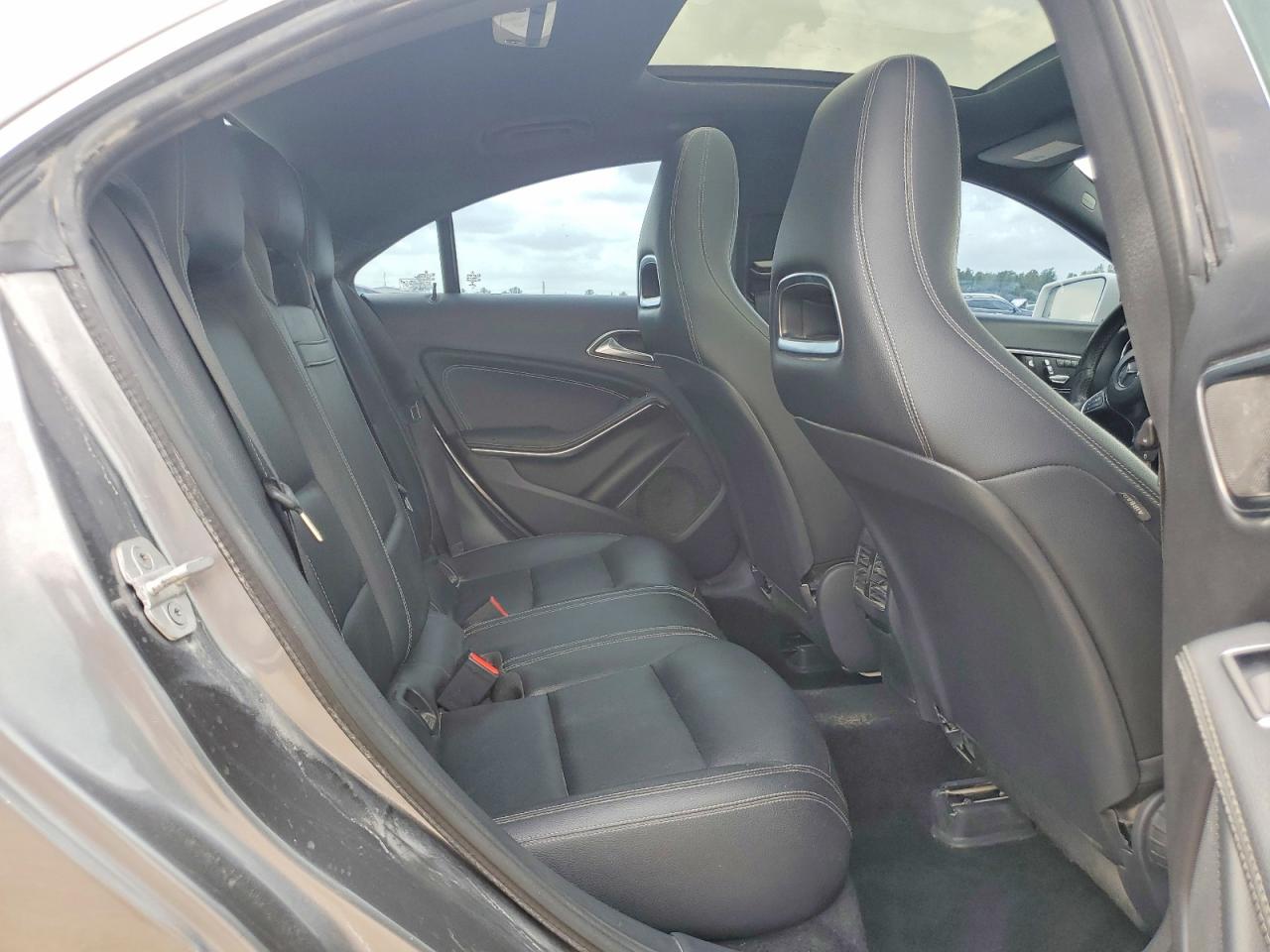 2017 Mercedes-Benz Cla-class VIN WDDSJ4EB1HN400581 photo 10