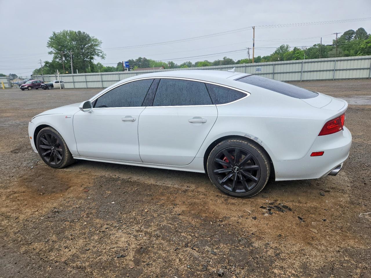 2014 Audi A7 VIN WAUWGAFC0EN083417 photo 2