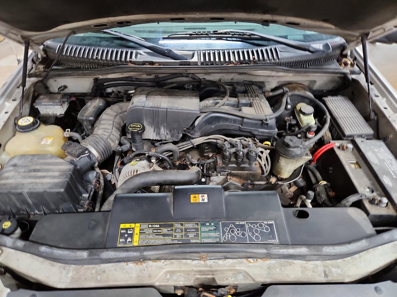 2002 Ford Explorer VIN 1FMZU72K82UD10648 photo 12