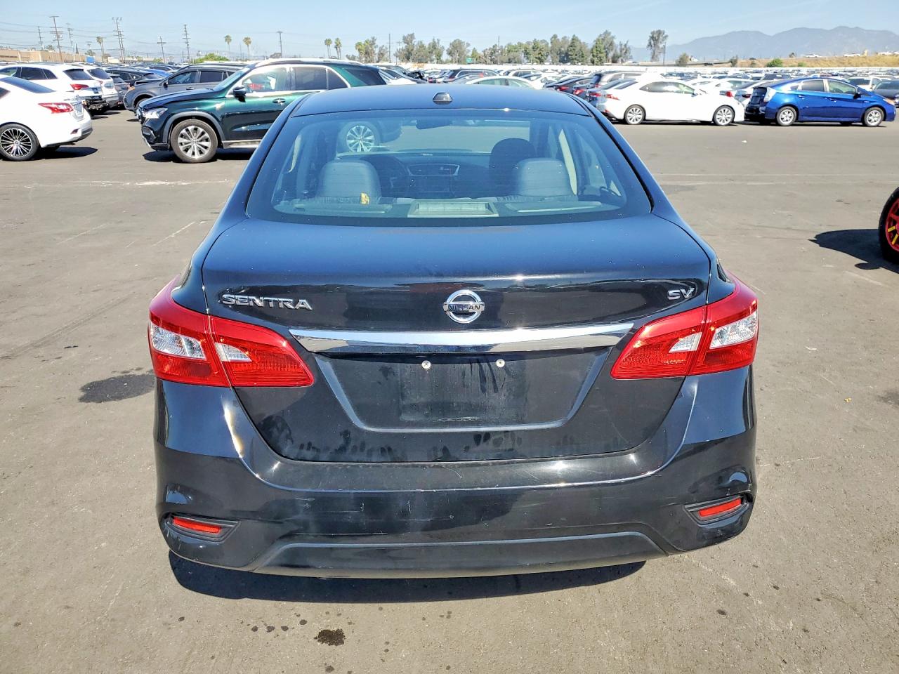 2018 Nissan Sentra VIN 3N1AB7APXJY345680 photo 6