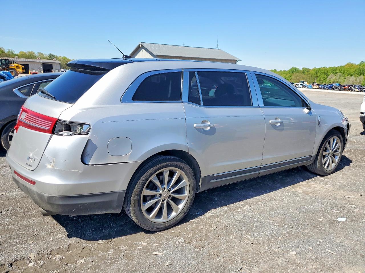 2011 LINCOLN Mkt VIN 2LMHJ5AT6BBJ53005 photo 3