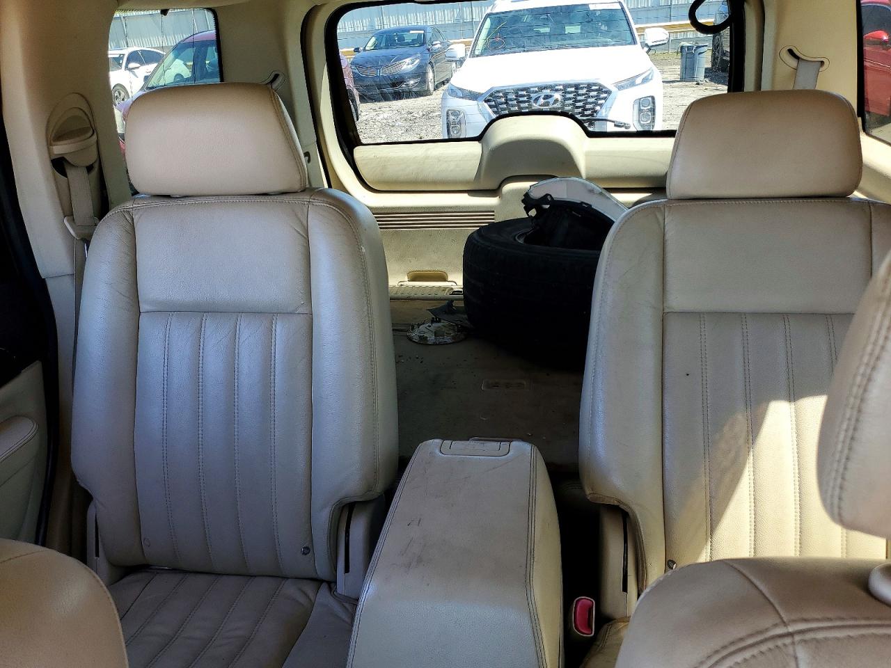 2003 Lincoln Aviator VIN 5LMEU88H83ZJ52989 photo 10