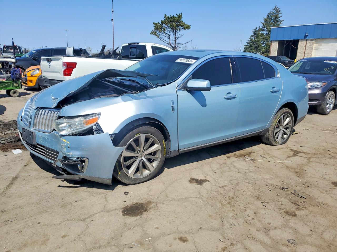 2009 Lincoln Mks VIN 1LNHM94R89G615321 photo 1