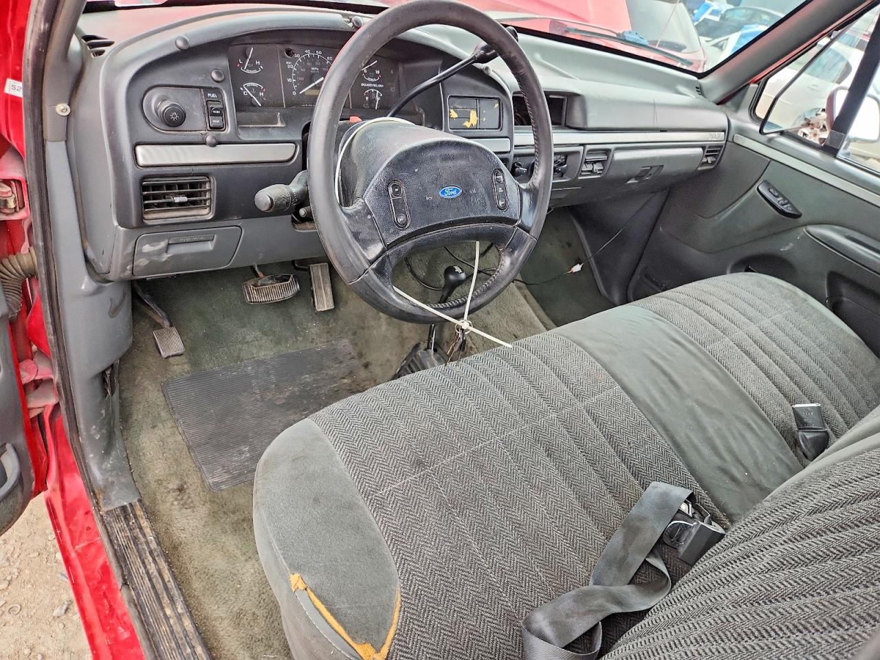 1993 Ford F250 VIN 1FTHX26H7PKB01249 photo 8