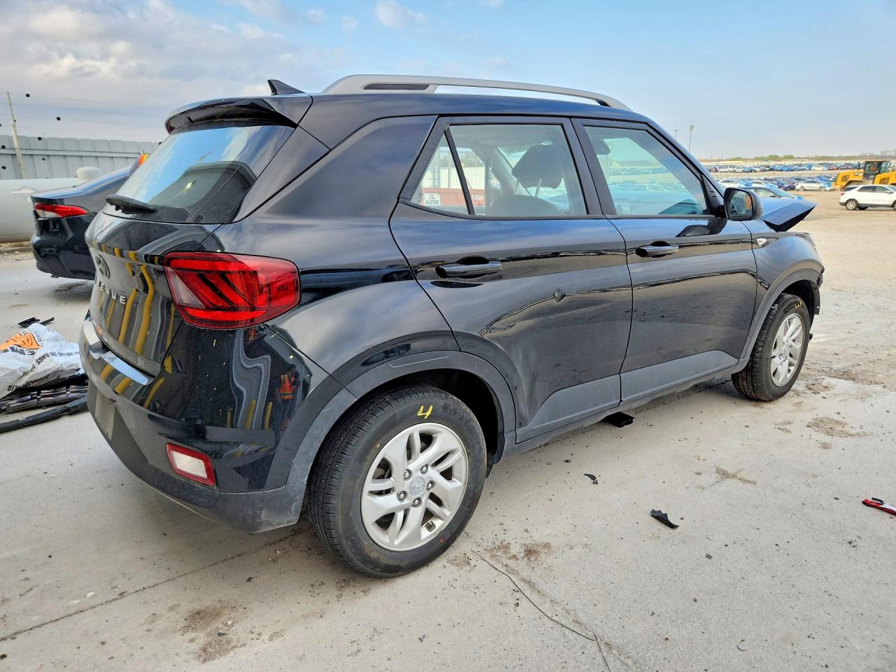 2020 Hyundai Venue VIN KMHRC8A38LU019538 photo 3