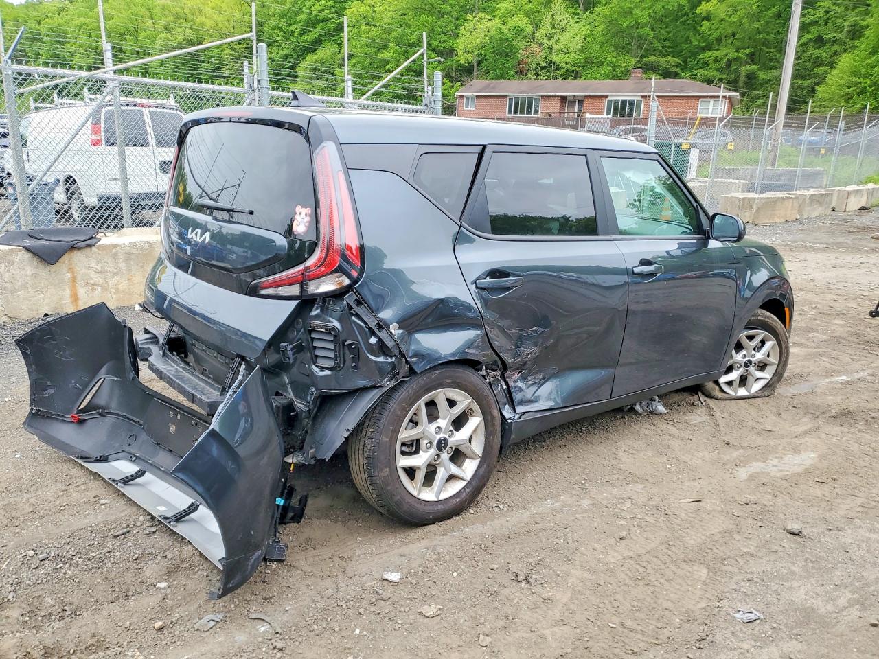 2025 KIA Soul VIN KNDJ23AU2S7255678 photo 3