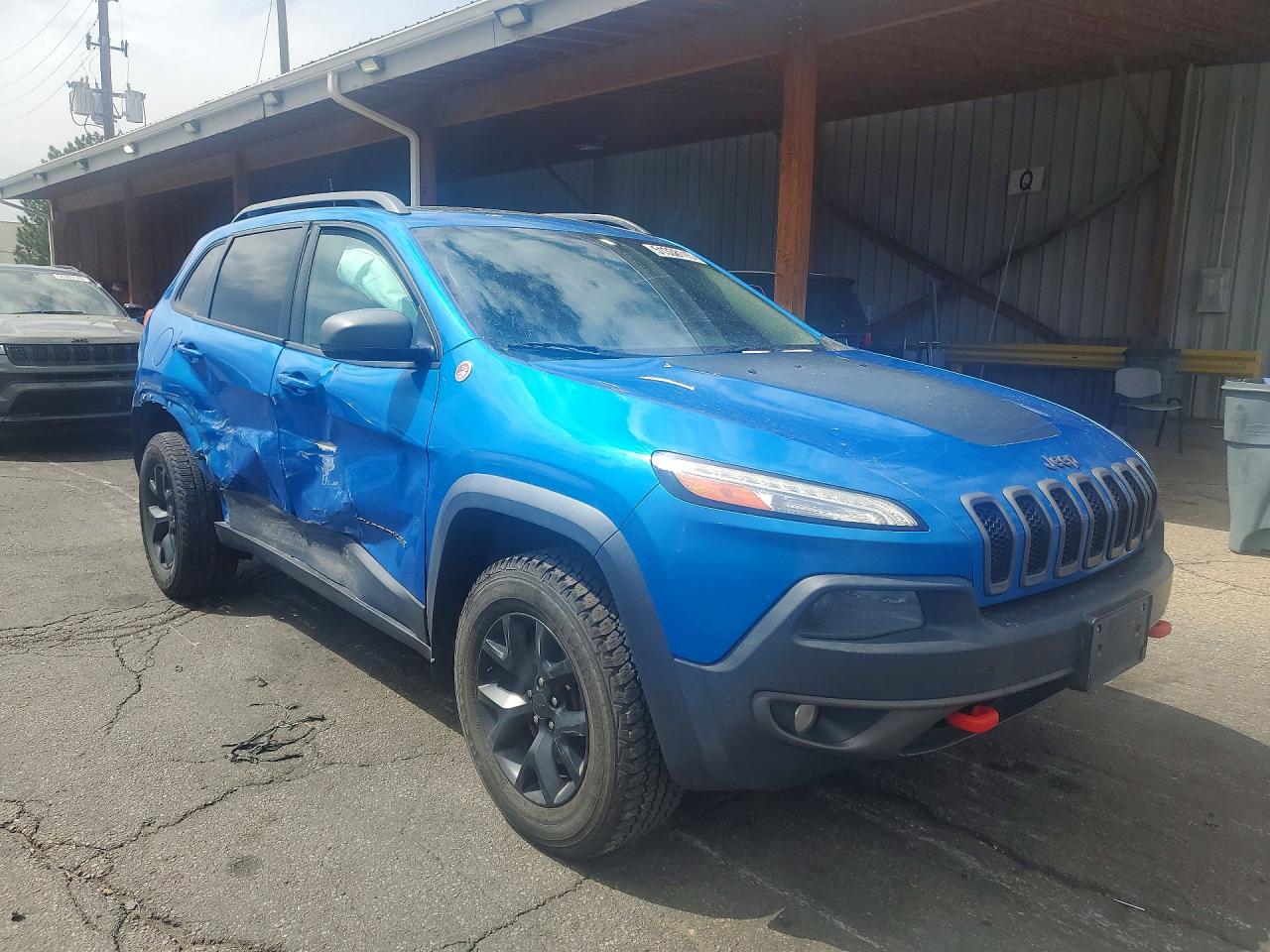 2018 JEEP Cherokee VIN 1C4PJMBX2JD522751 photo 4