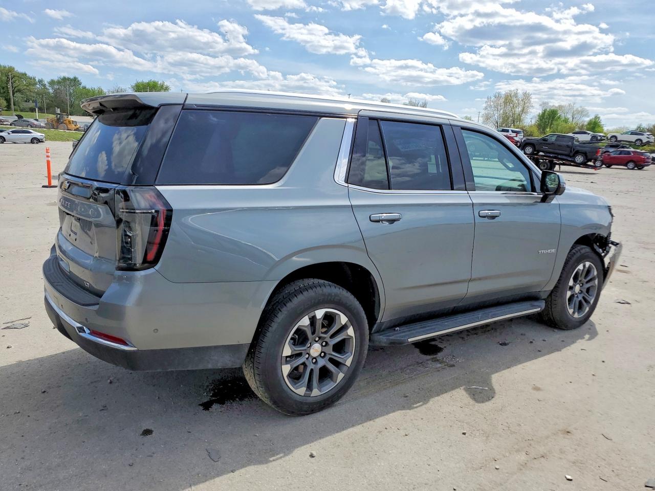 2026 Chevrolet Tahoe VIN 1GNS6NKD1TR121633 photo 3
