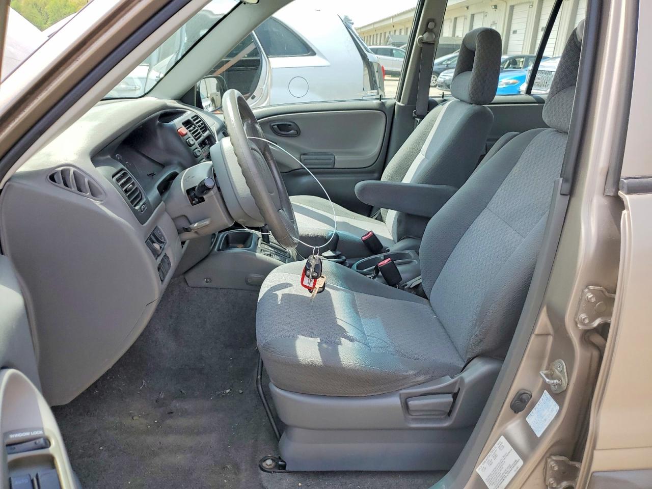2003 CHEV Tracker VIN 2CNBJ13CX36920520 photo 7