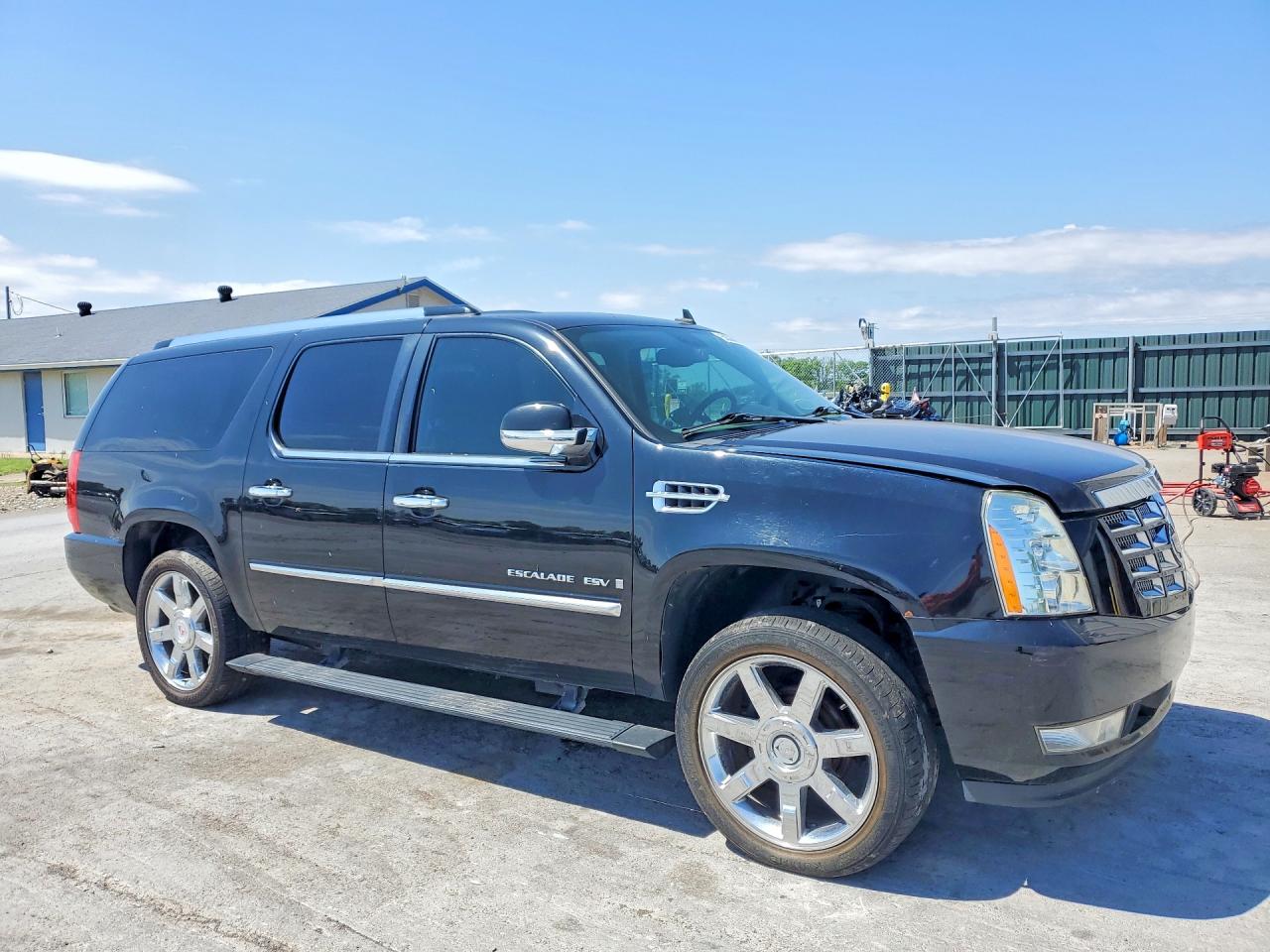 2009 Cadillac Escalade VIN 1GYFK26209R188790 photo 4