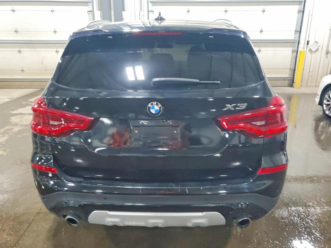 2018 BMW X3 VIN 5UXTR9C54JLD61540 photo 6