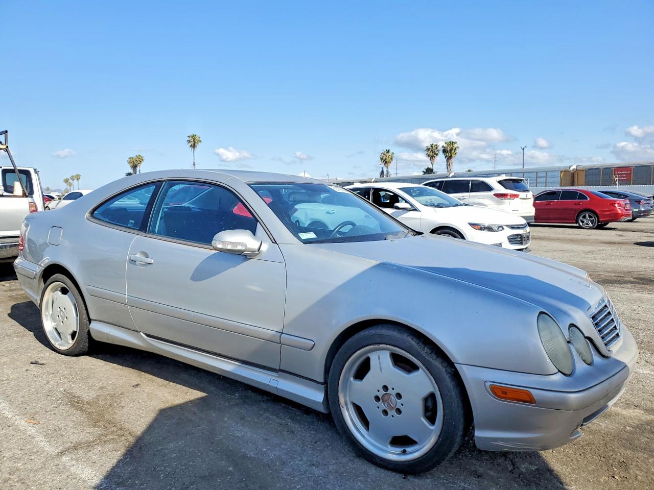 2001 Mercedes-Benz Clk-class VIN WDBLJ70G61T069712 photo 4