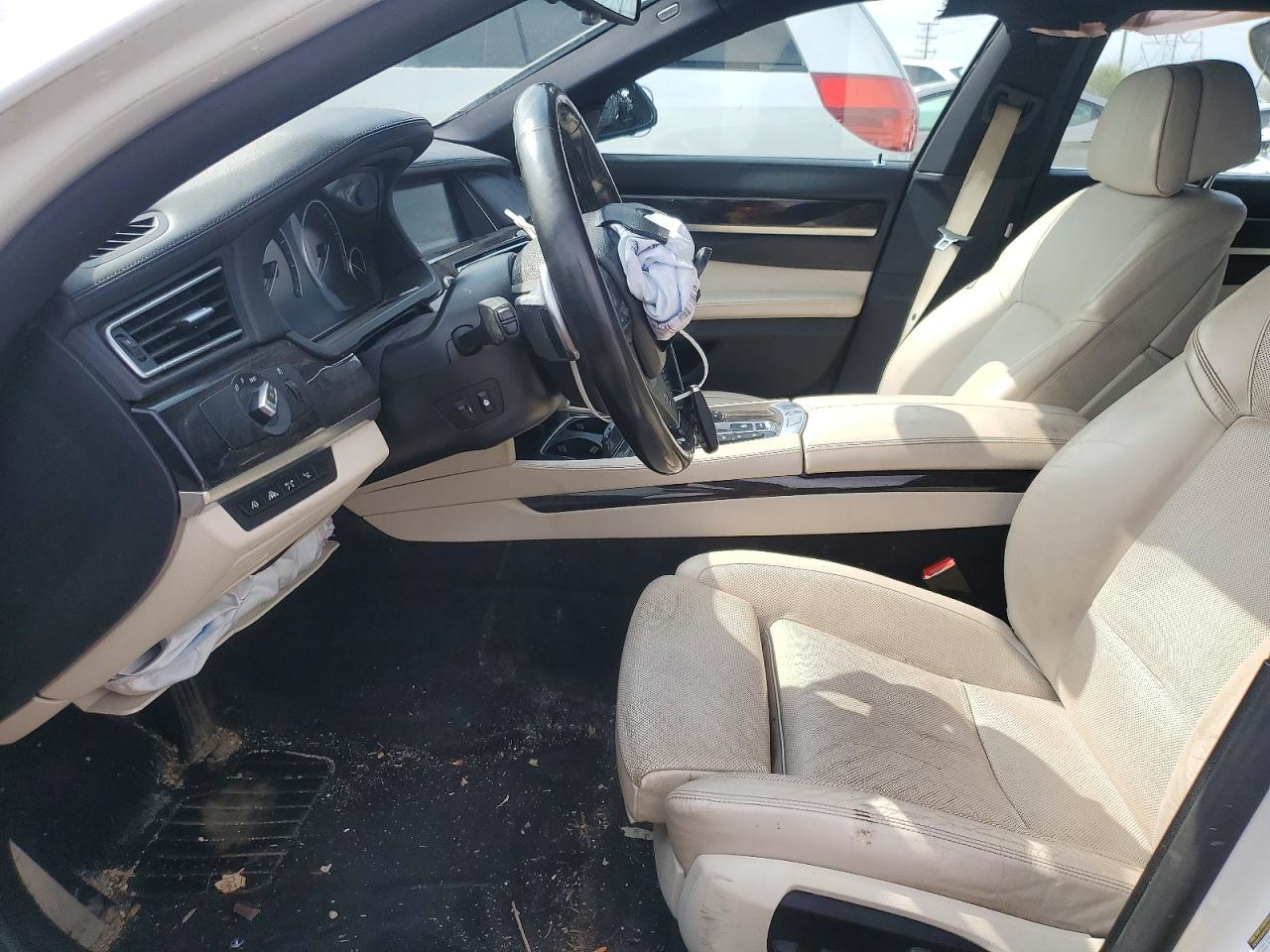 2013 BMW 7 series VIN WBAYF8C50DD141072 photo 7