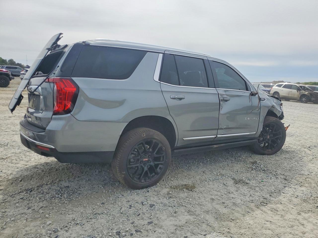 2023 GMC Yukon VIN 1GKS1DKL9PR161655 photo 3