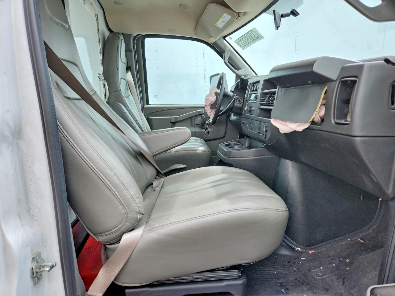 2025 CHEVROLET Express VIN 1HA3GTF71SN018717 photo 11