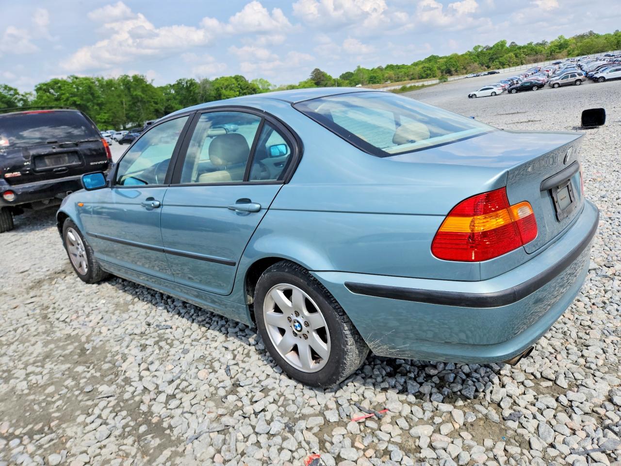 2002 BMW 3 series VIN WBAET37402NG70967 photo 2
