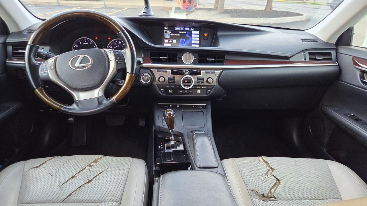 2013 Lexus ES350 VIN JTHBK1GG5D2008034 photo 9
