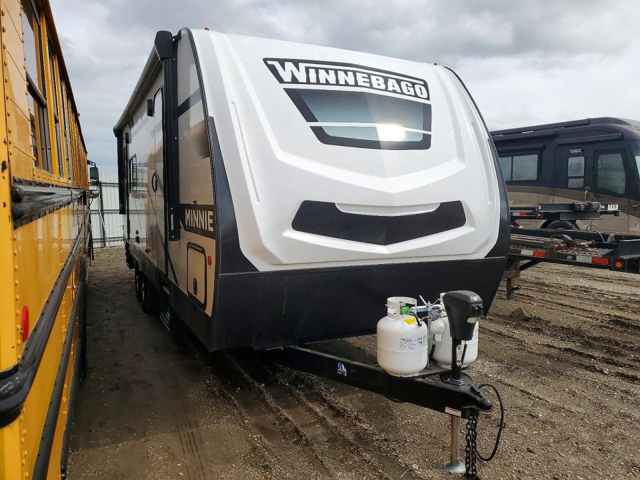 2023 WINNEBAGO Minnie 252 VIN 54CTM1S25P6066315 photo 1