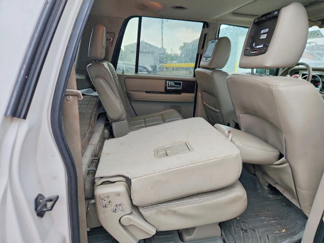 2013 Lincoln Navigator VIN 5LMJJ3J55DEL08991 photo 10