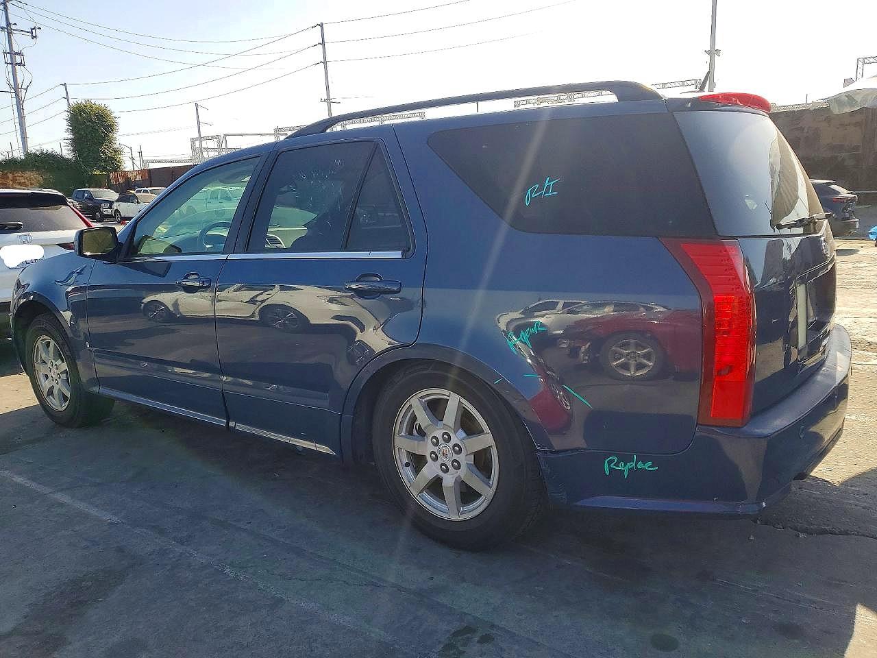2009 CADILLAC Srx VIN 1GYEE637890104388 photo 2