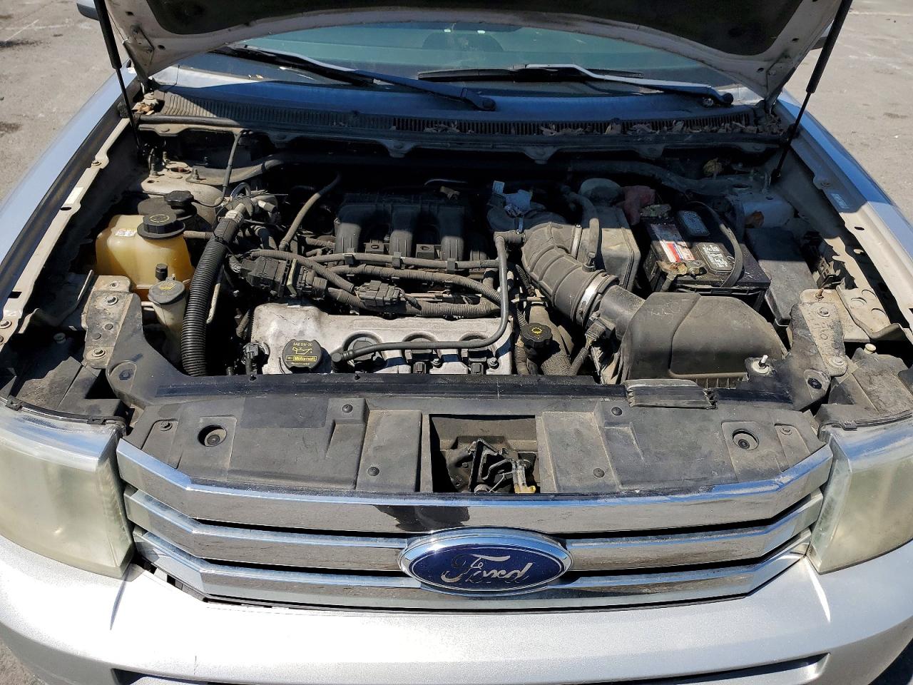 2009 Ford Flex VIN 2FMEK62C09BA06866 photo 12