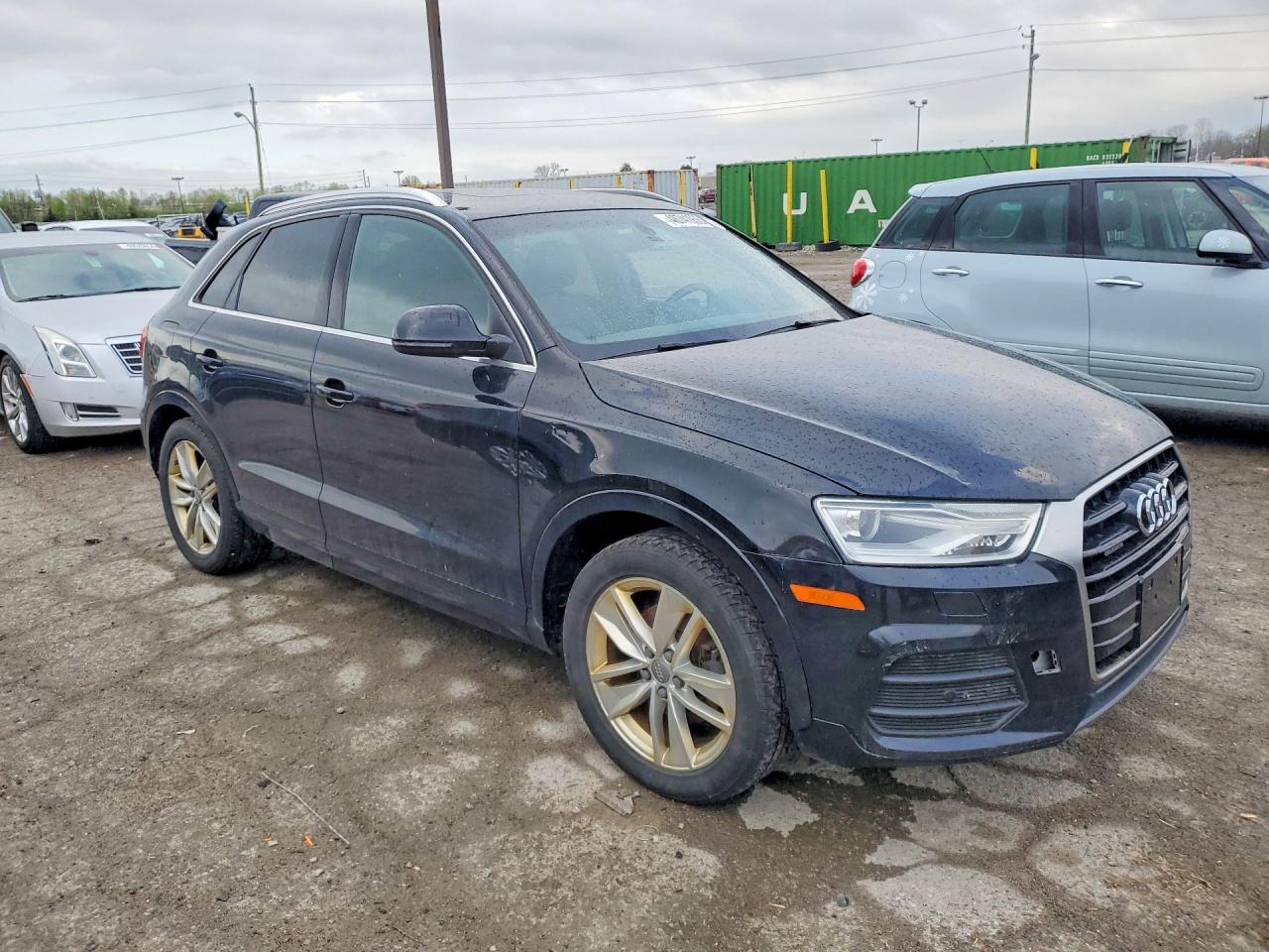 2016 Audi Q3 VIN WA1EFCFS6GR013012 photo 4