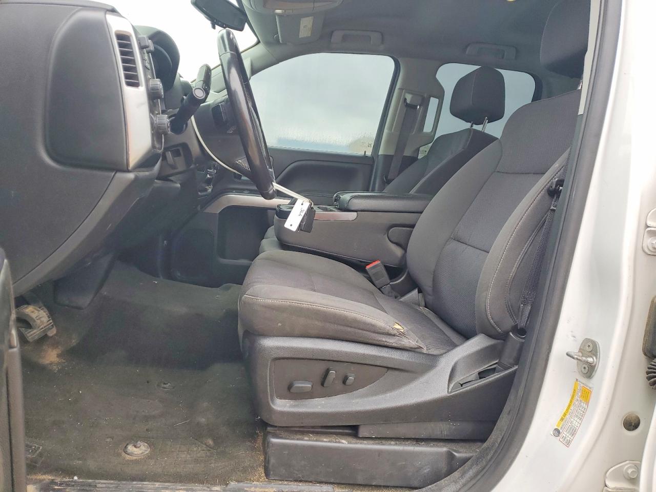 2018 Chevrolet All models VIN 1GCVKREC3JZ277021 photo 7