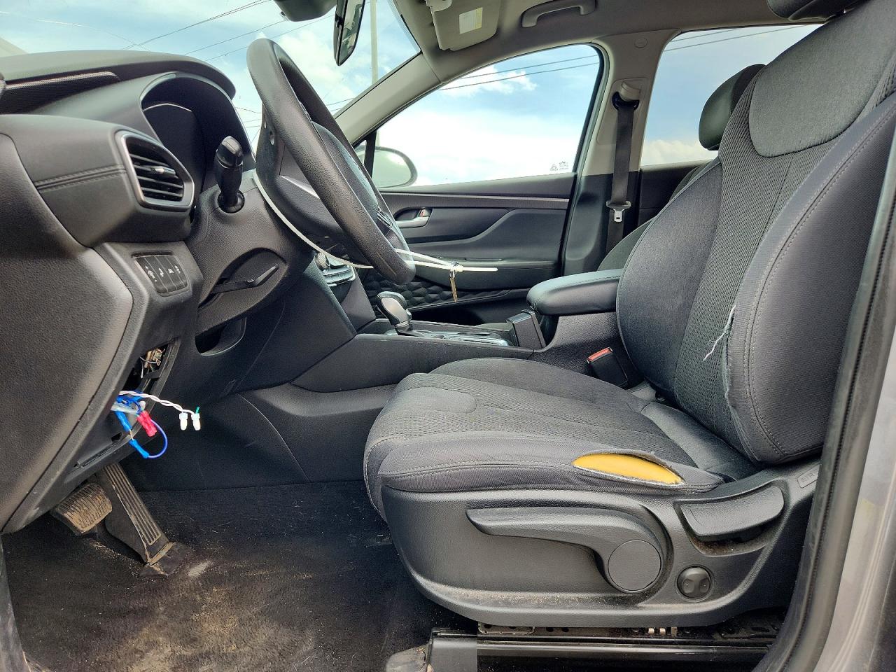2019 Hyundai Santa fe VIN 5NMS23AD1KH083723 photo 7