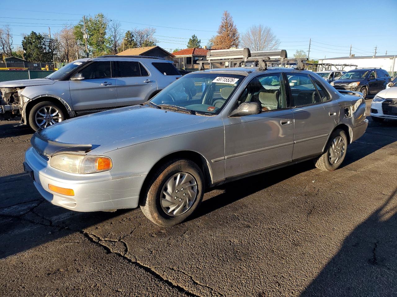 1996 TOYOTA Camry VIN JT2BG12K9T0385631 photo 1