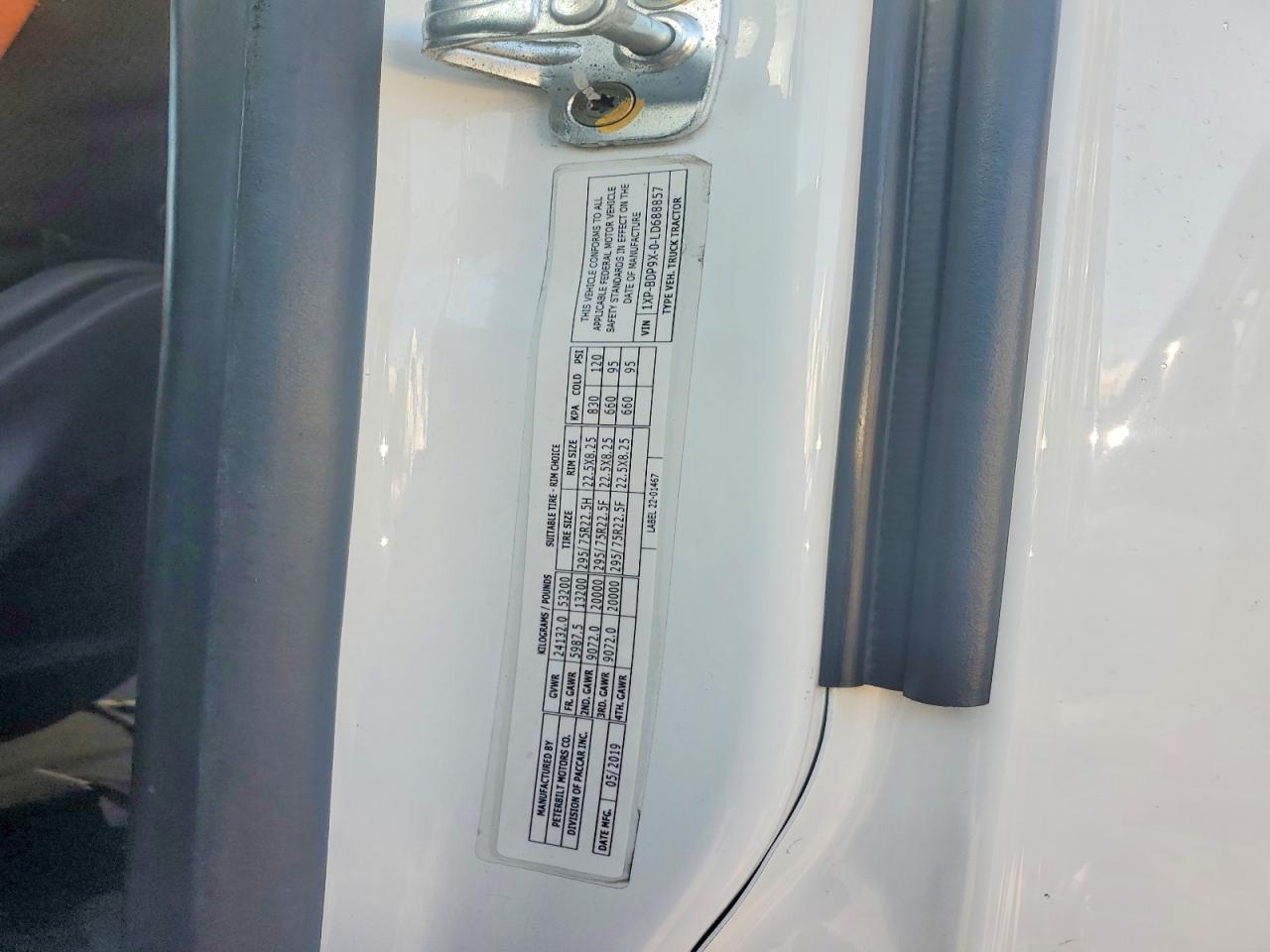 2020 PETERBILT All other VIN 1XPBDP9X0LD688857 photo 10