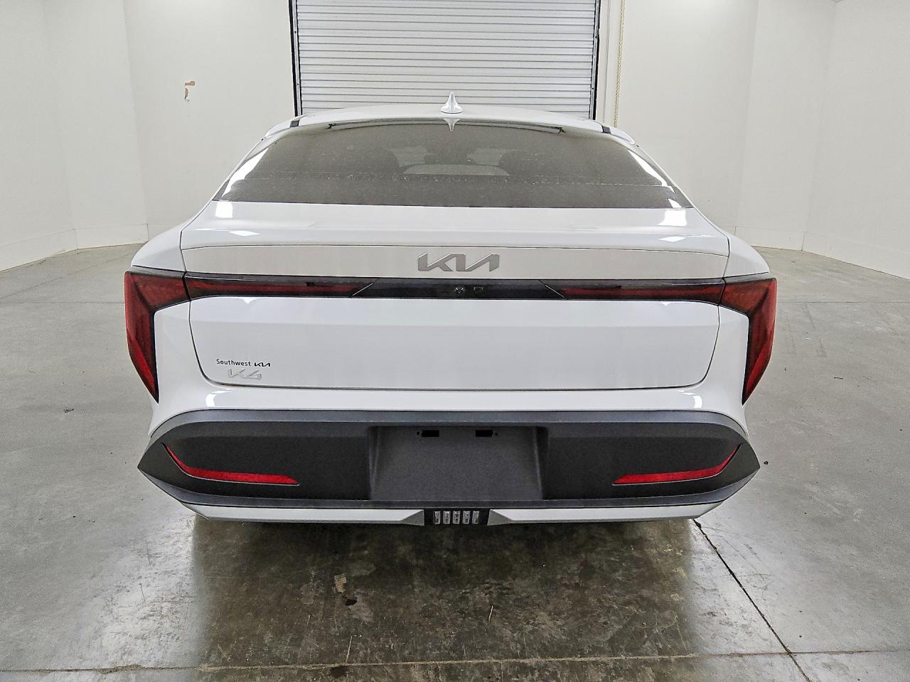 2025 Kia All other VIN 3KPFU4DE3SE242125 photo 6