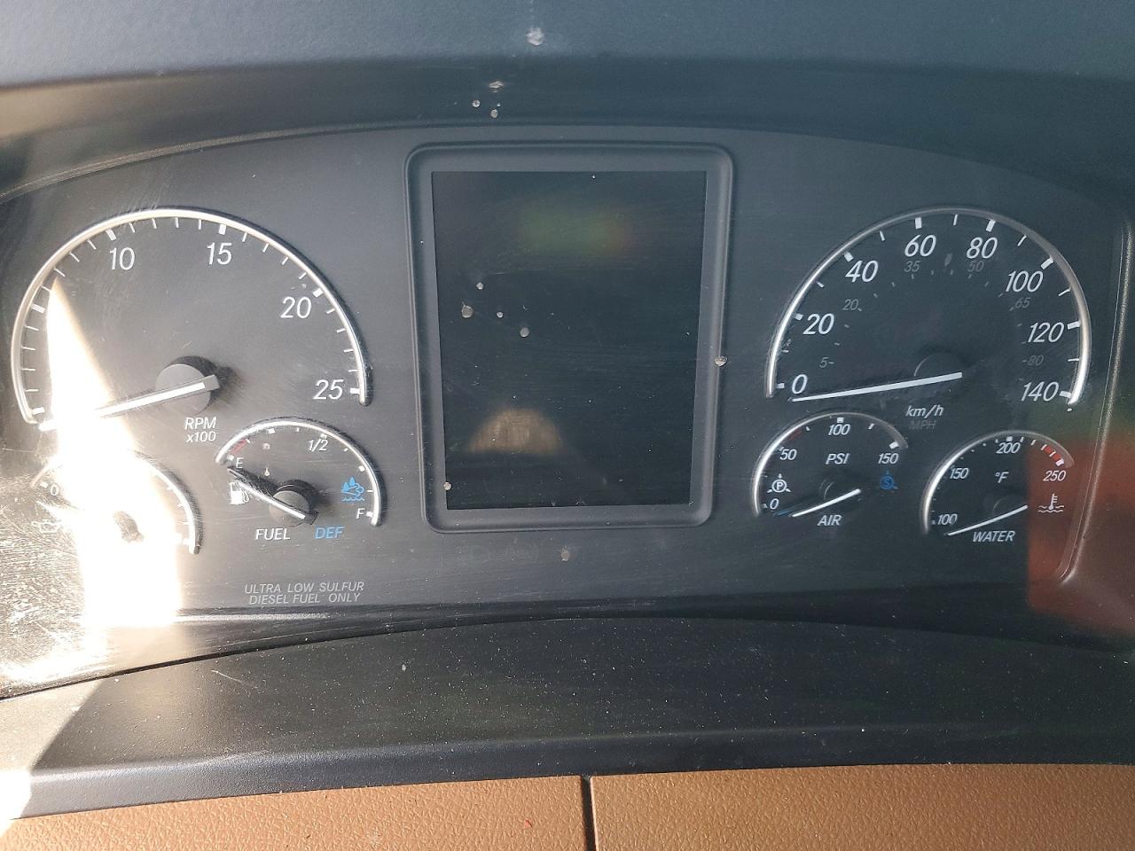 2019 FRHT All other VIN 3AKJHHDR3KSKA3138 photo 8