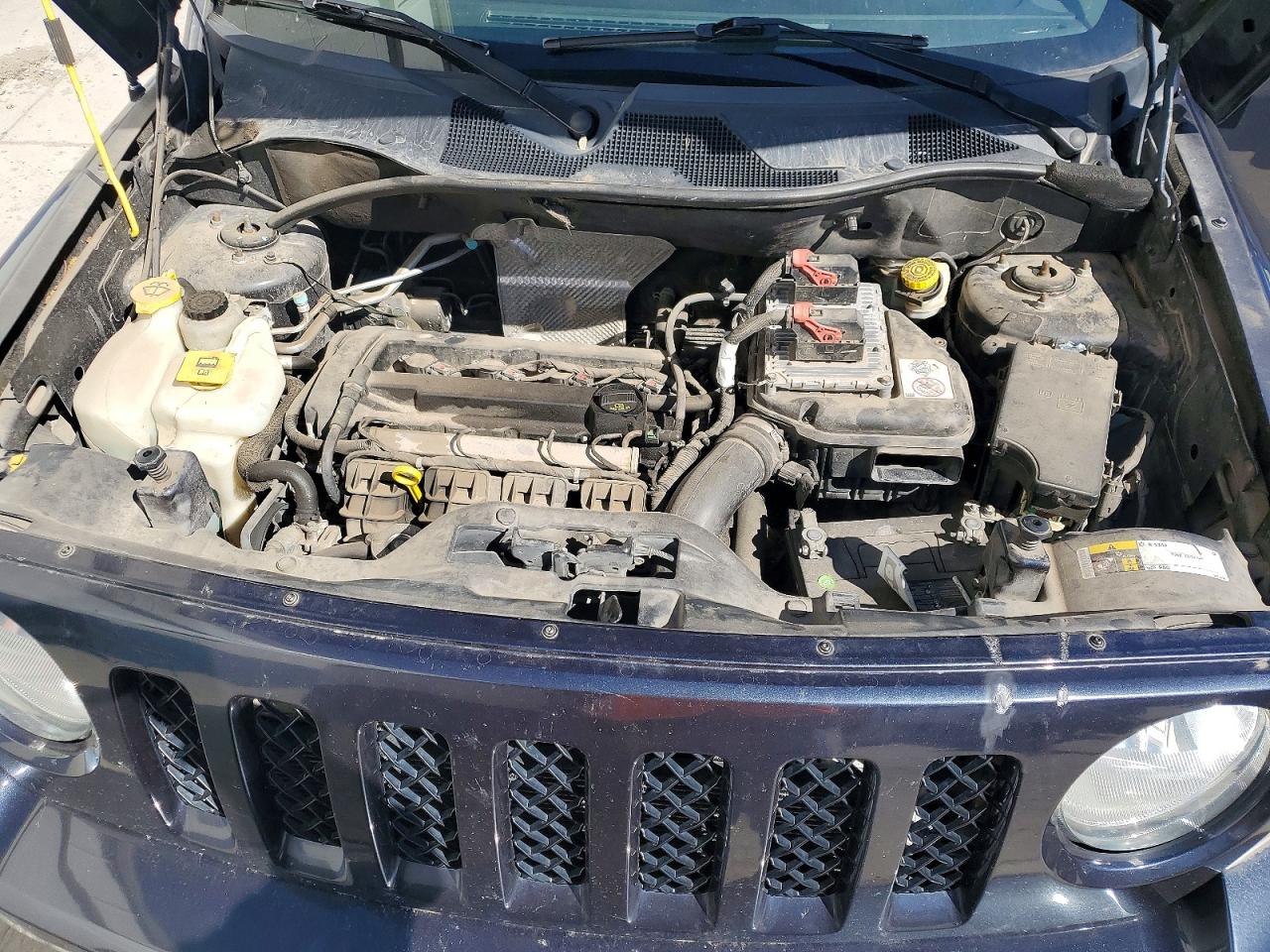 2015 Jeep Patriot VIN 1C4NJPBA0FD343085 photo 12
