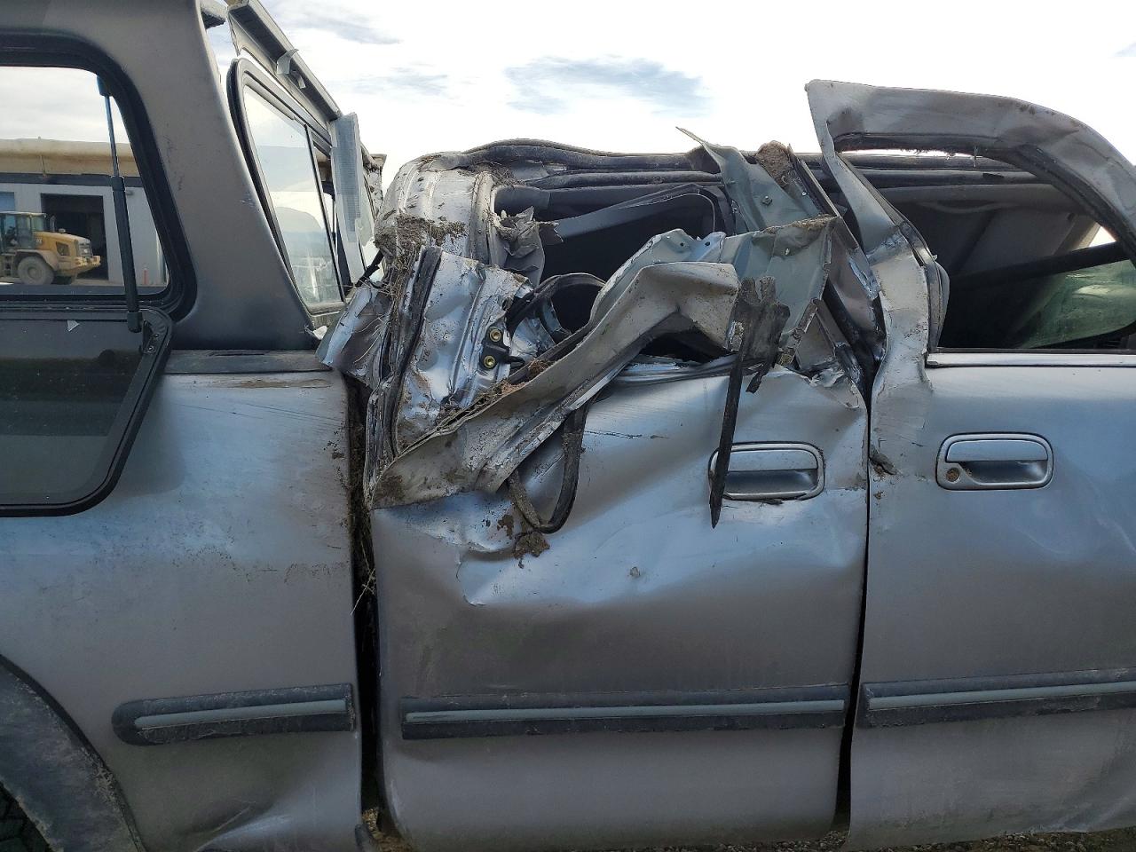 2001 Toyota Tundra VIN 5TBBT44101S182168 photo 10