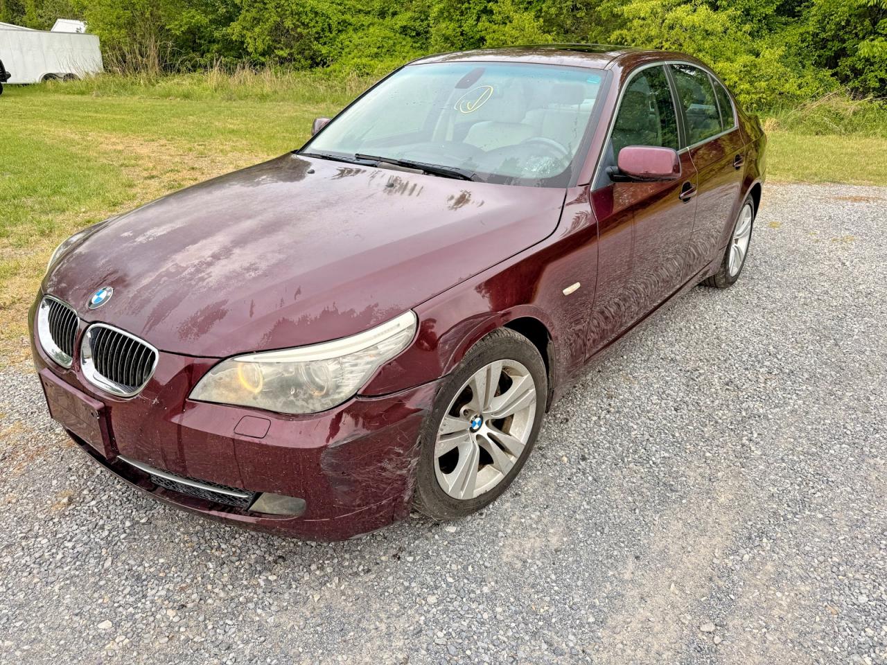 2009 BMW 5 series VIN WBANU53539C119930 photo 2