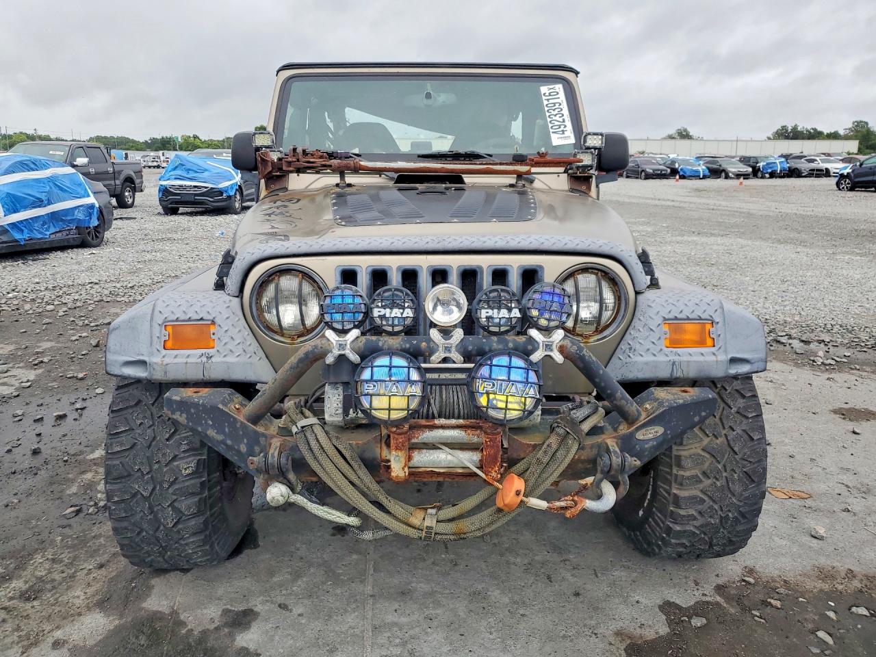 2004 Jeep Wrangler / VIN 1J4FA49S04P759354 photo 5