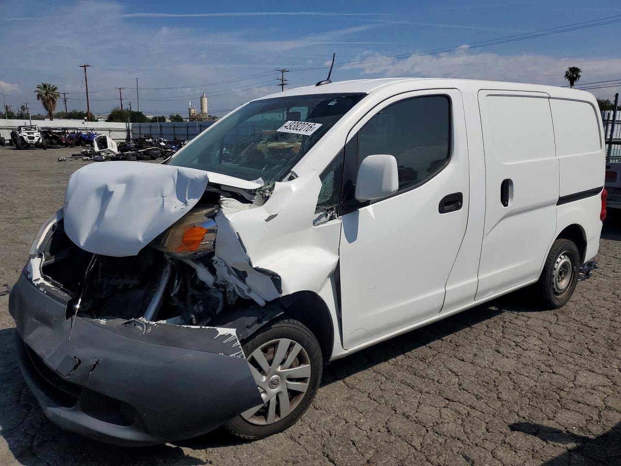 2015 Nissan Nv VIN 3N6CM0KN1FK705334 photo 1