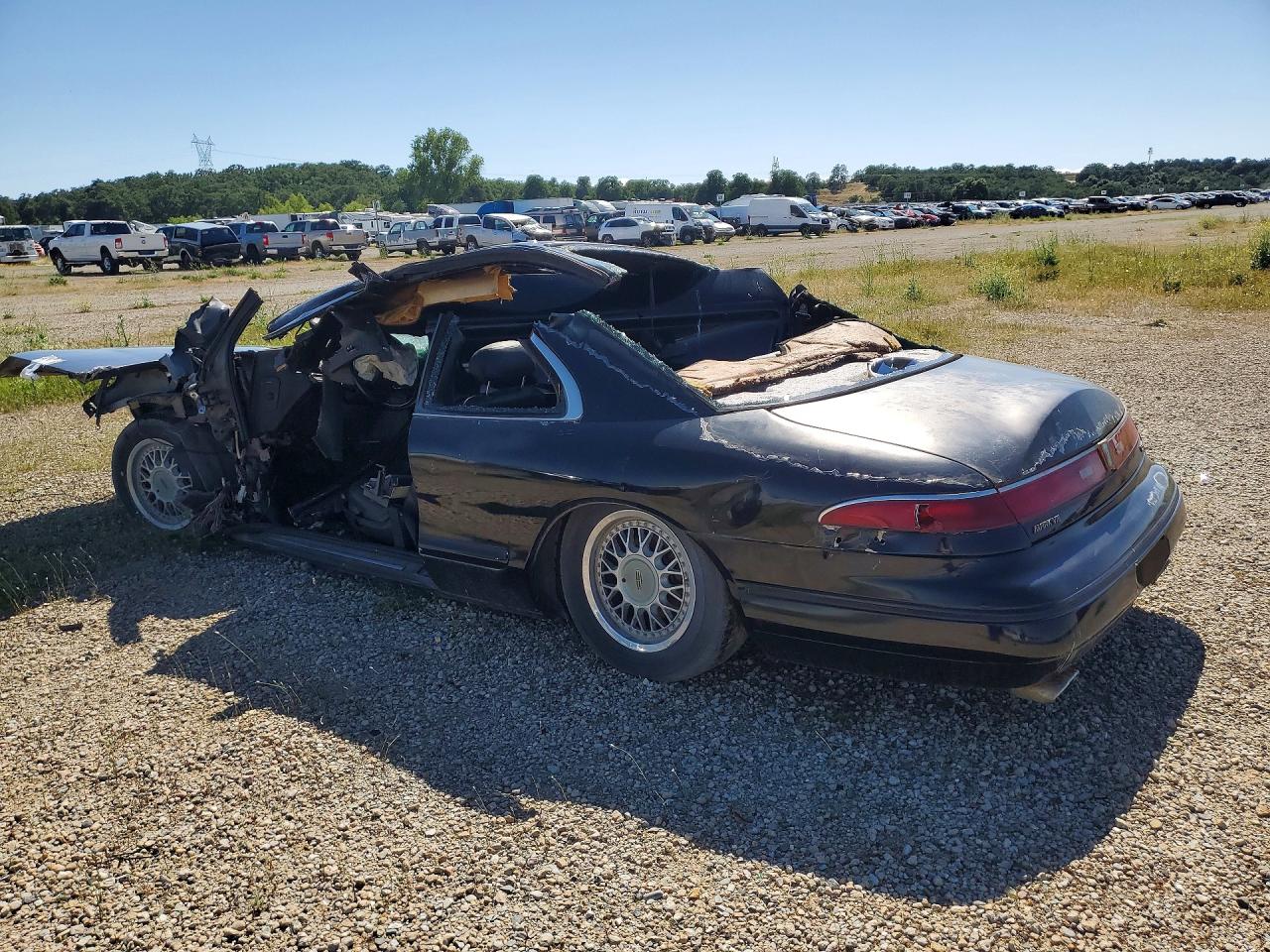 1995 Lincoln Mark serie VIN 1LNLM91V4SY760187 photo 2