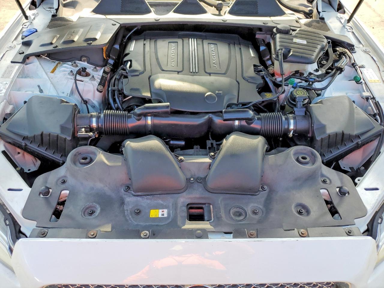 2014 Jaguar Xj VIN SAJWA1CZ0E8V71540 photo 11